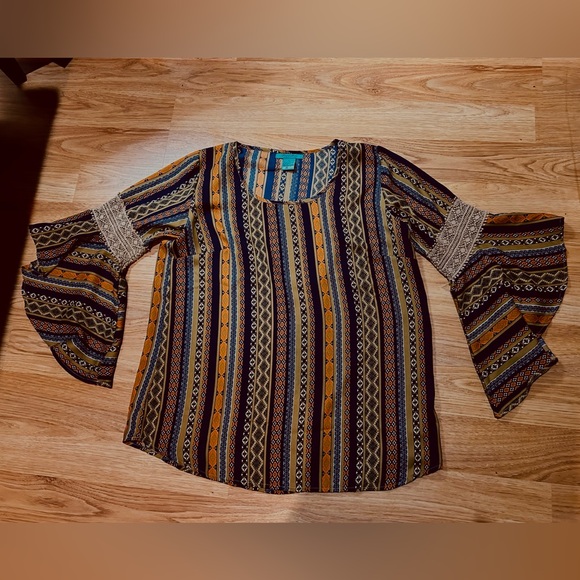 NWOT TURQUOISE HAVEN BOHO TOP SIZE LARGE - Picture 1 of 4